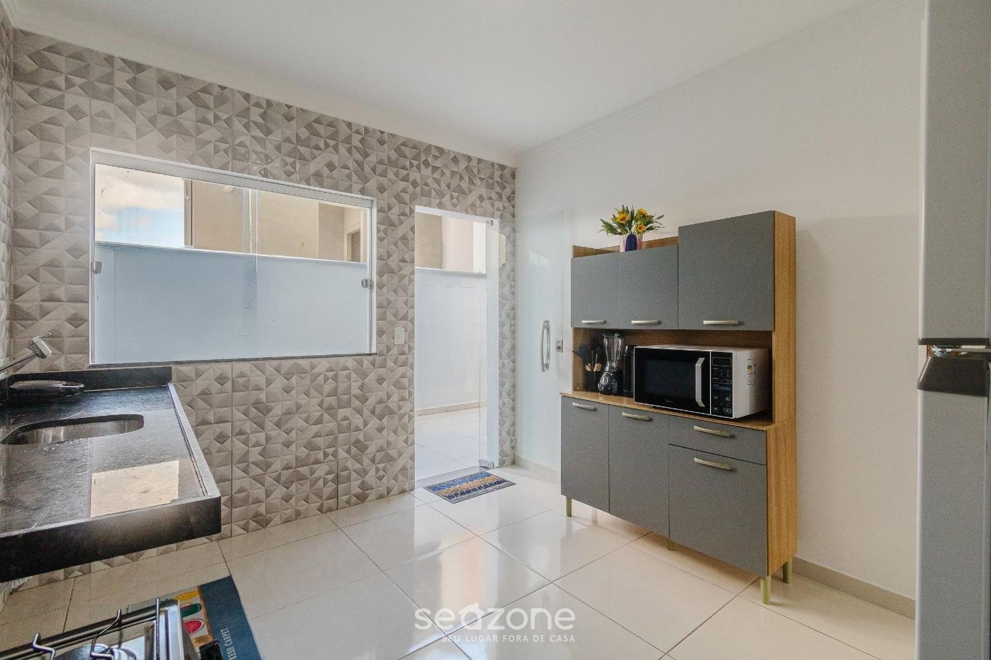 Apartamento Blv - Bem Localizado Em
