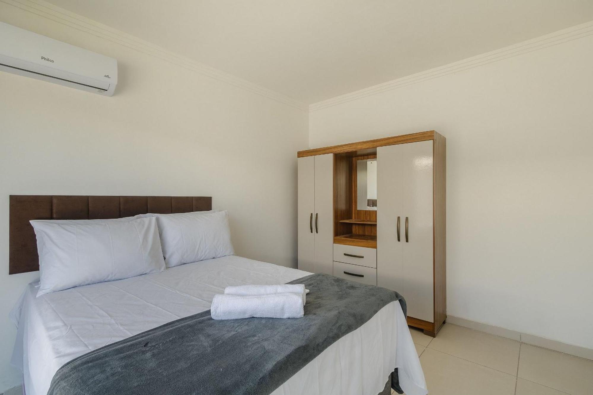 Apartamento Blv - Bem Localizado Em