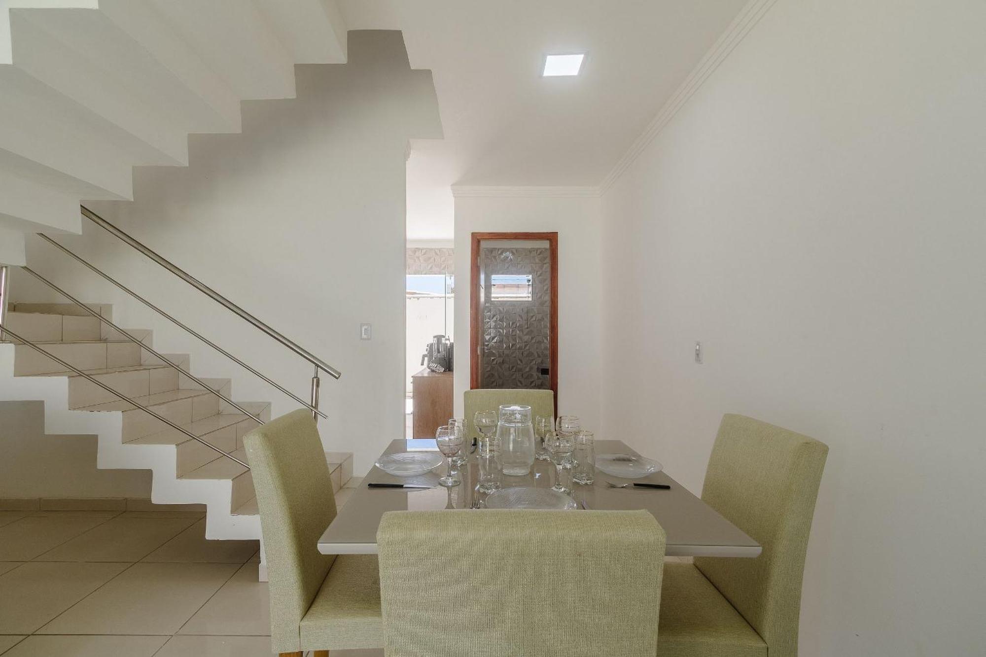 Apartamento Blv - Bem Localizado Em